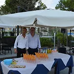 La Bussola Hotel