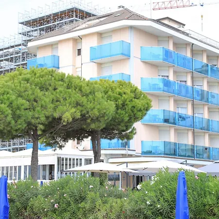 La Bussola Hotel