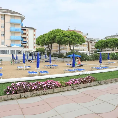 Hotel La Bussola 3*
