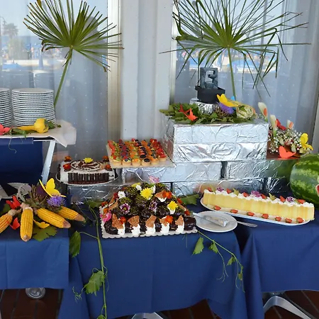 Hotel La Bussola 3*