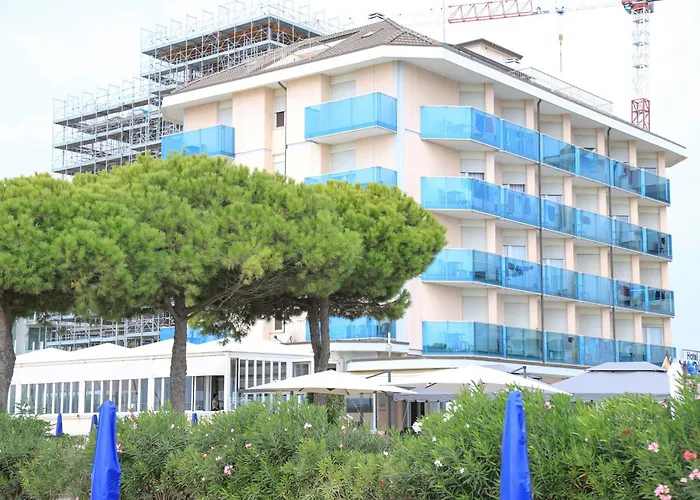 La Bussola Hotel