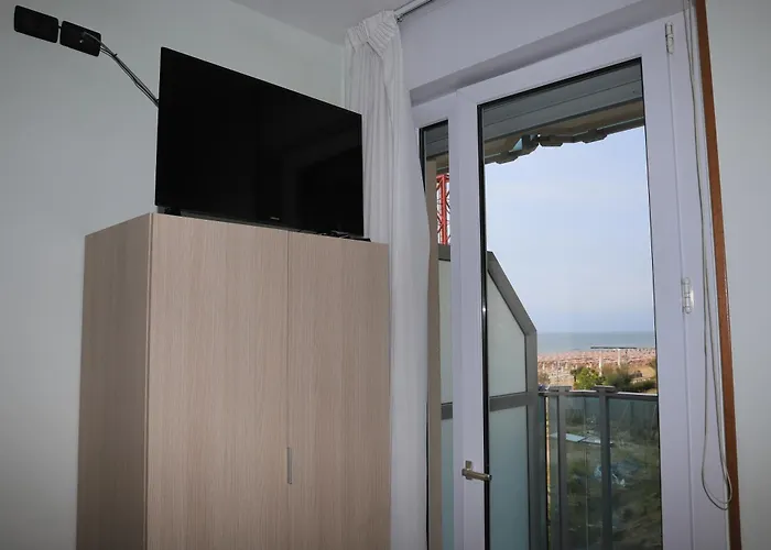 Hotel La Bussola 3*
