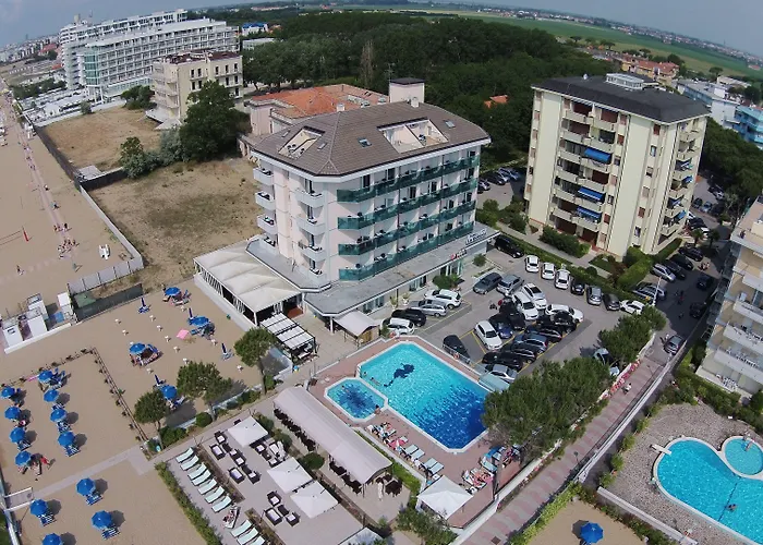 La Bussola 3* Τζεσόλο Λίντο