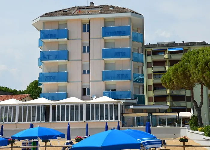 La Bussola 3* Τζεσόλο Λίντο