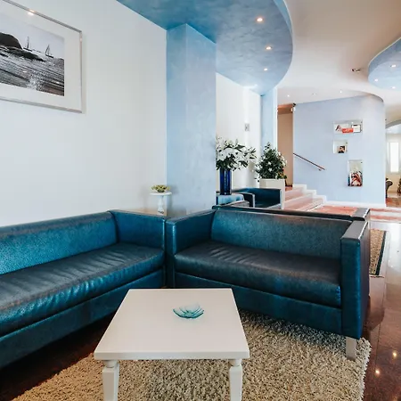 ホテル La Bussola