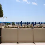 La Bussola Hotel