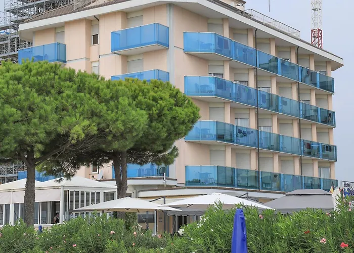 Otel La Bussola